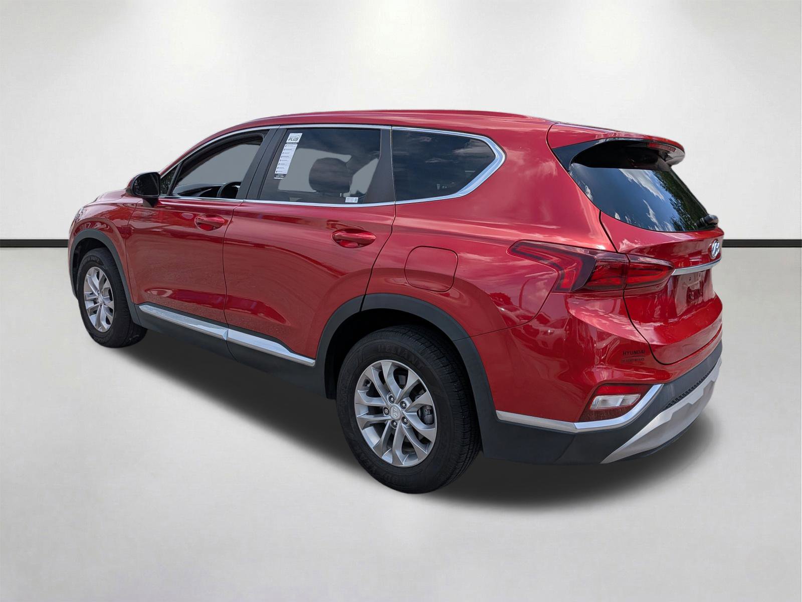 Used 2019 Hyundai Santa Fe SE FWD image 6