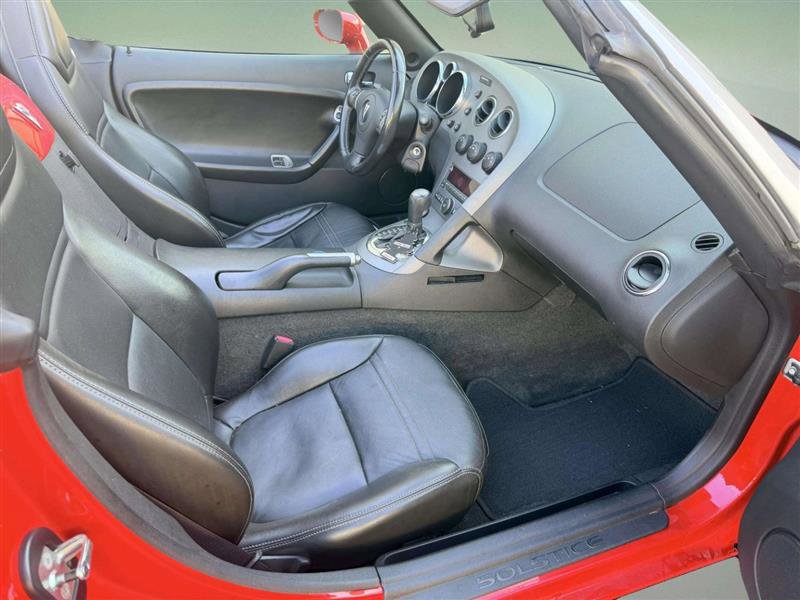 Used 2008 Pontiac Solstice Convertible w/ Premium Package image 7