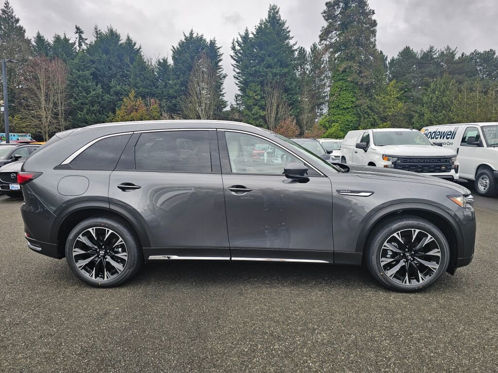 New 2026 MAZDA CX-90 Plug-In Hybrid w/ Premium Plus image 4