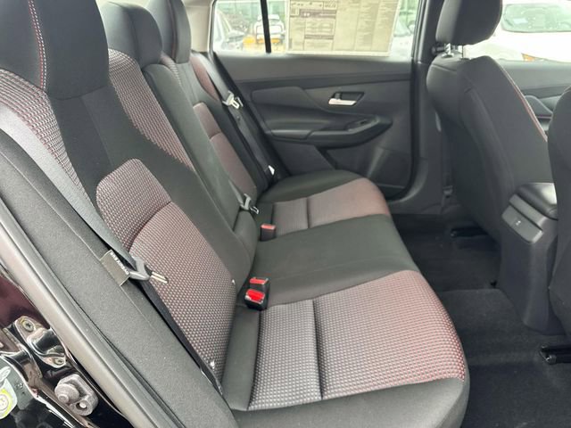 New 2026 Nissan Sentra SR w/ Floor Mat Package FWD image 13