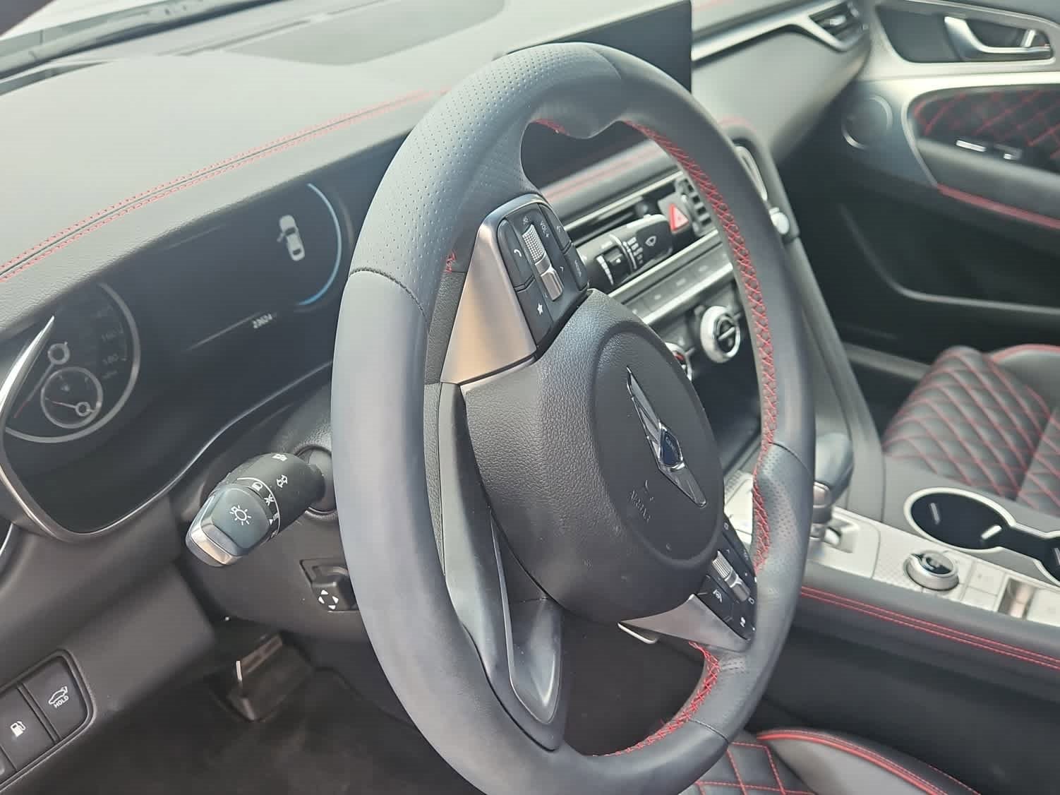 Used 2023 Genesis G70 3.3T w/ Sport Prestige Package image 2