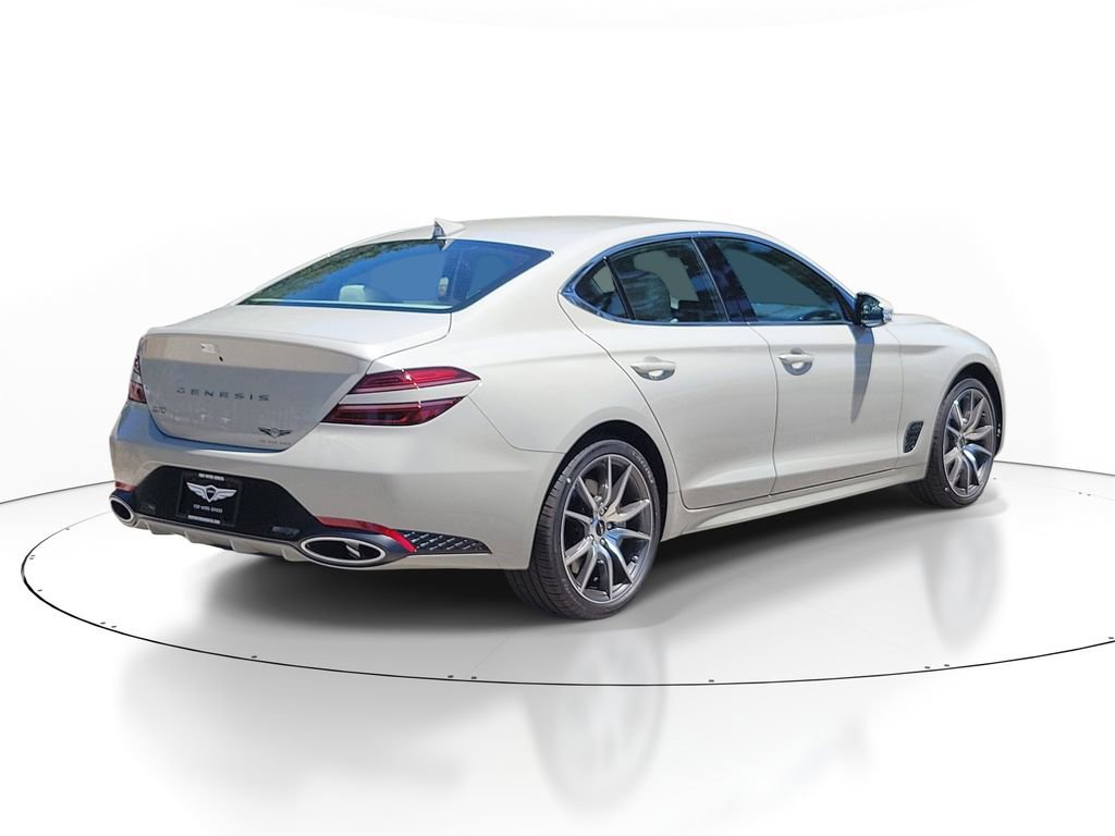 New 2026 Genesis G70 2.5T RWD image 2