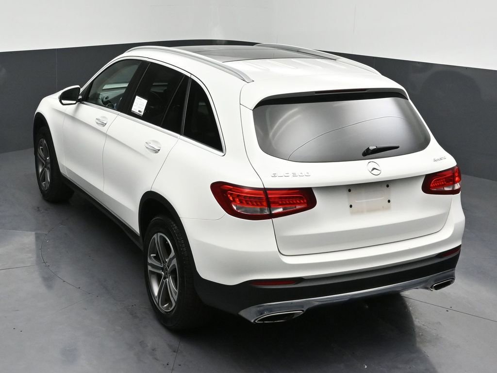 Used 2018 Mercedes-Benz GLC 300 4MATIC image 25