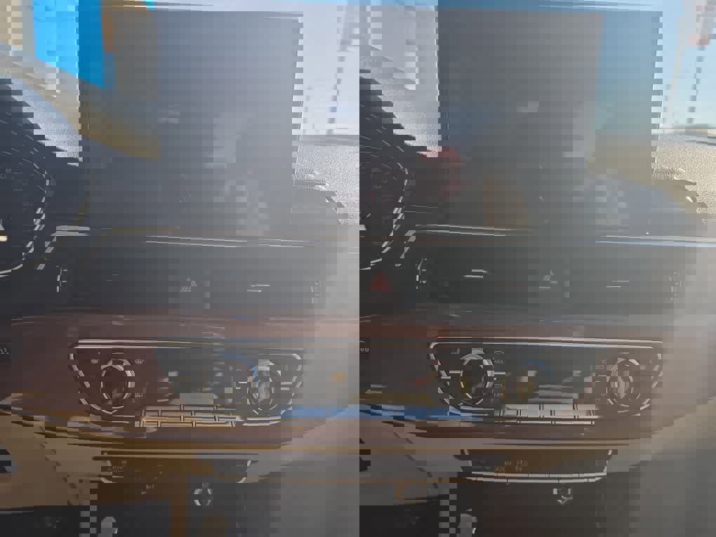 Used 2020 Audi A4 2.0T Premium w/ Convenience Package image 11