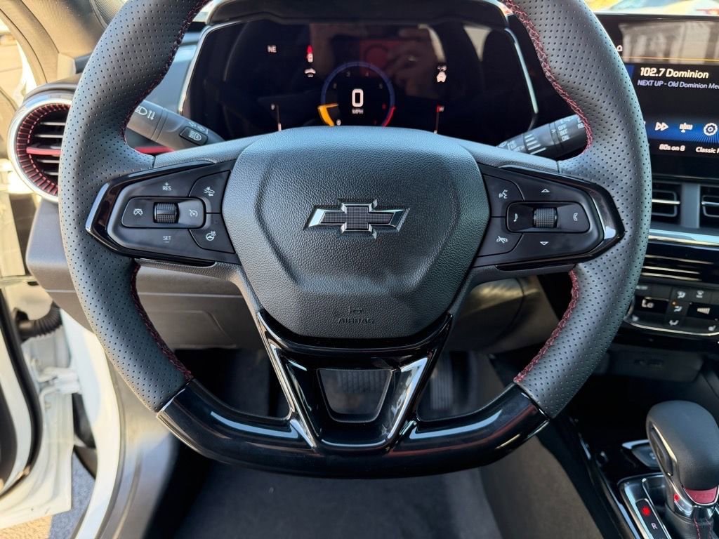 New 2026 Chevrolet Trax RS w/ Driver Confidence Package image 9