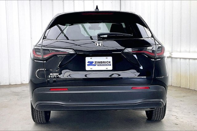 Certified 2027 Honda HR-V LX image 4