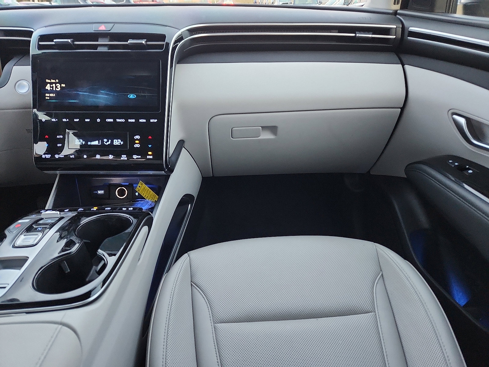 Used 2022 Hyundai Tucson Limited image 11