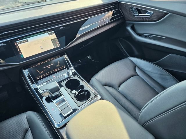 Used 2020 Audi Q8 Premium Plus w/ Premium Plus Package AWD/4WD image 33