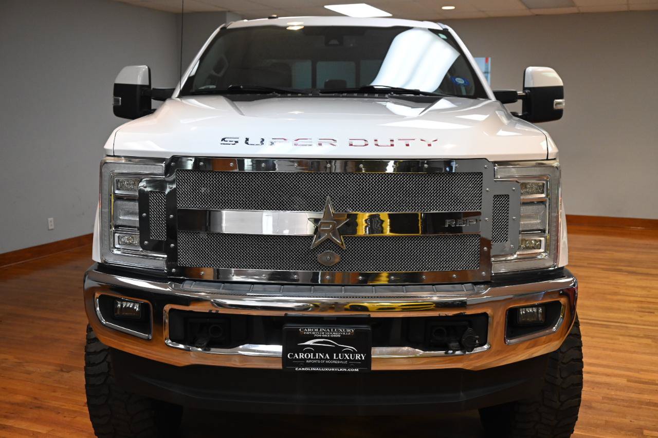 Used 2017 Ford F250 Lariat w/ Lariat Ultimate Package AWD/4WD image 6