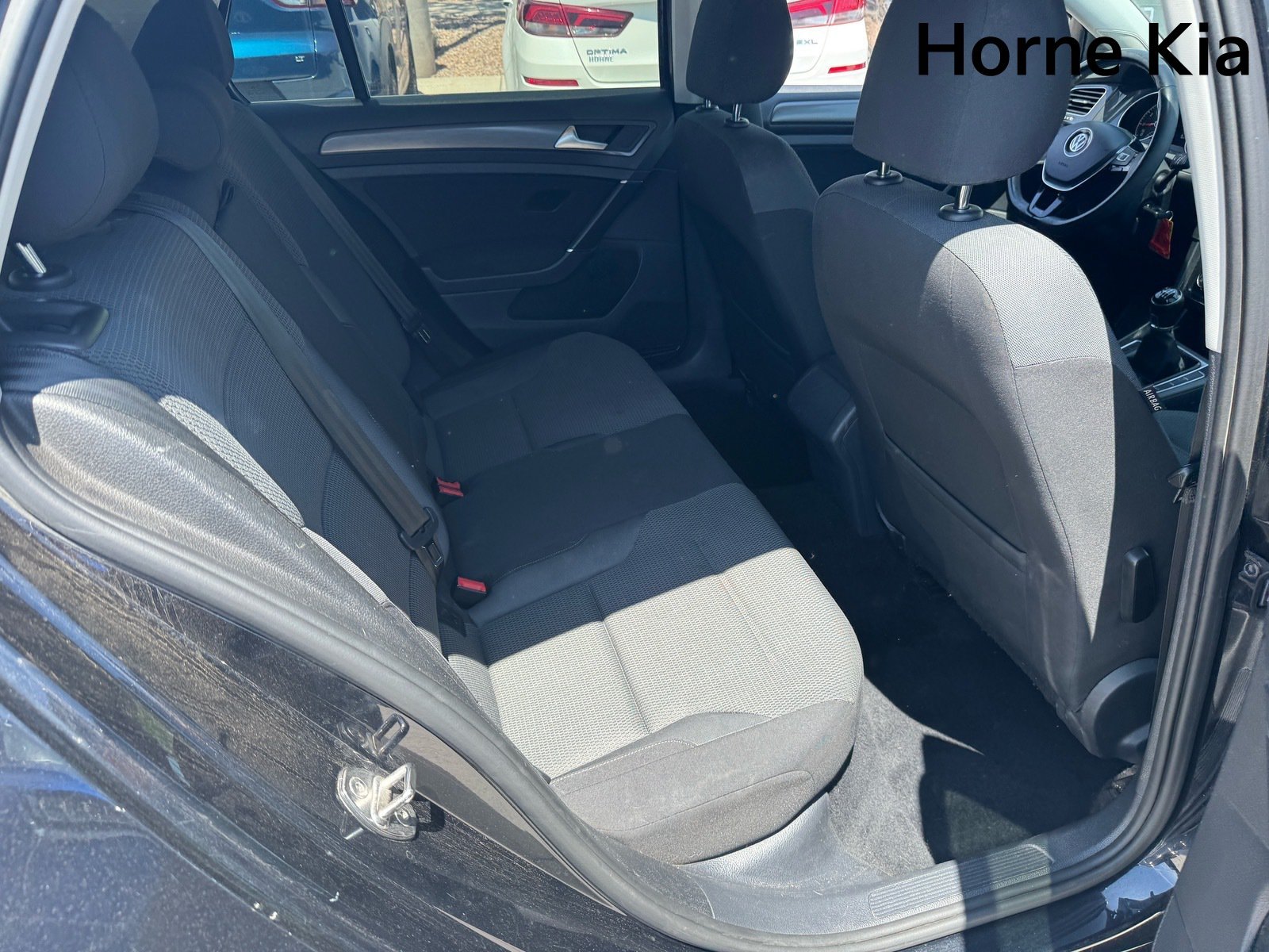 Used 2019 Volkswagen Golf S FWD image 29