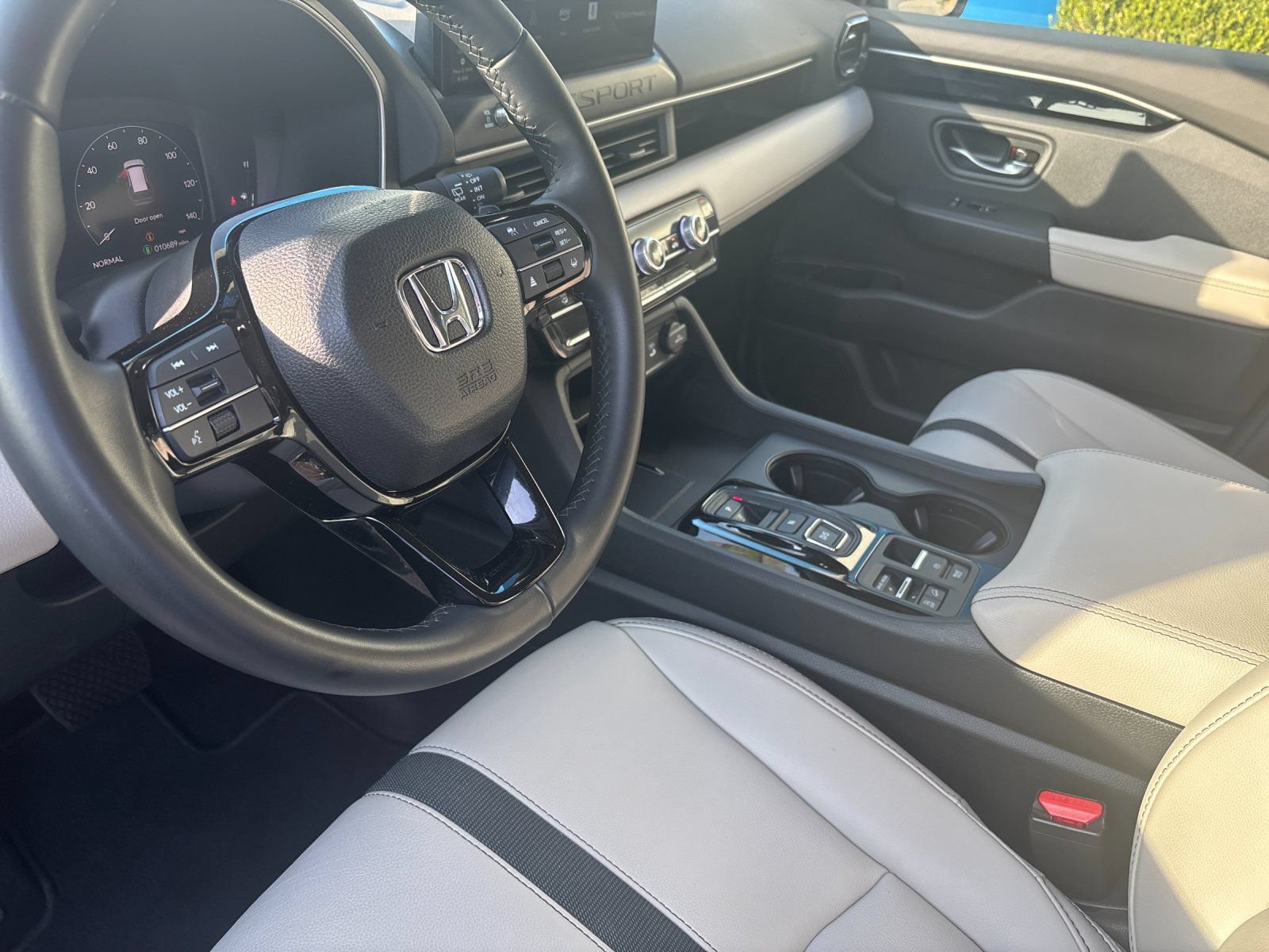 Used 2026 Honda Passport RTL image 11