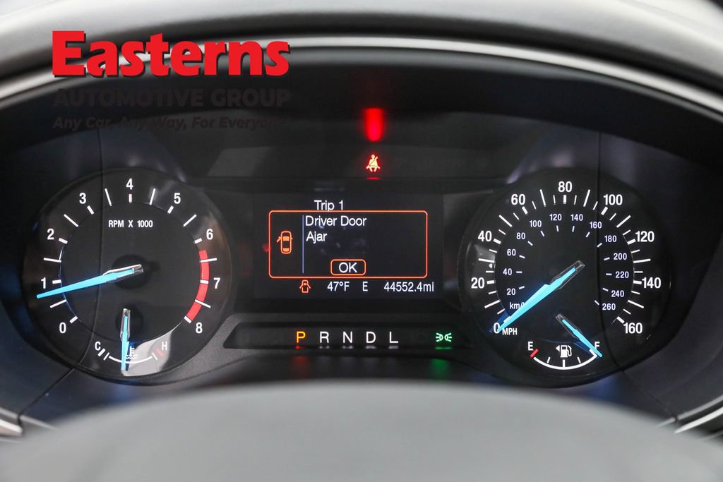 Used 2018 Ford Fusion SE image 18