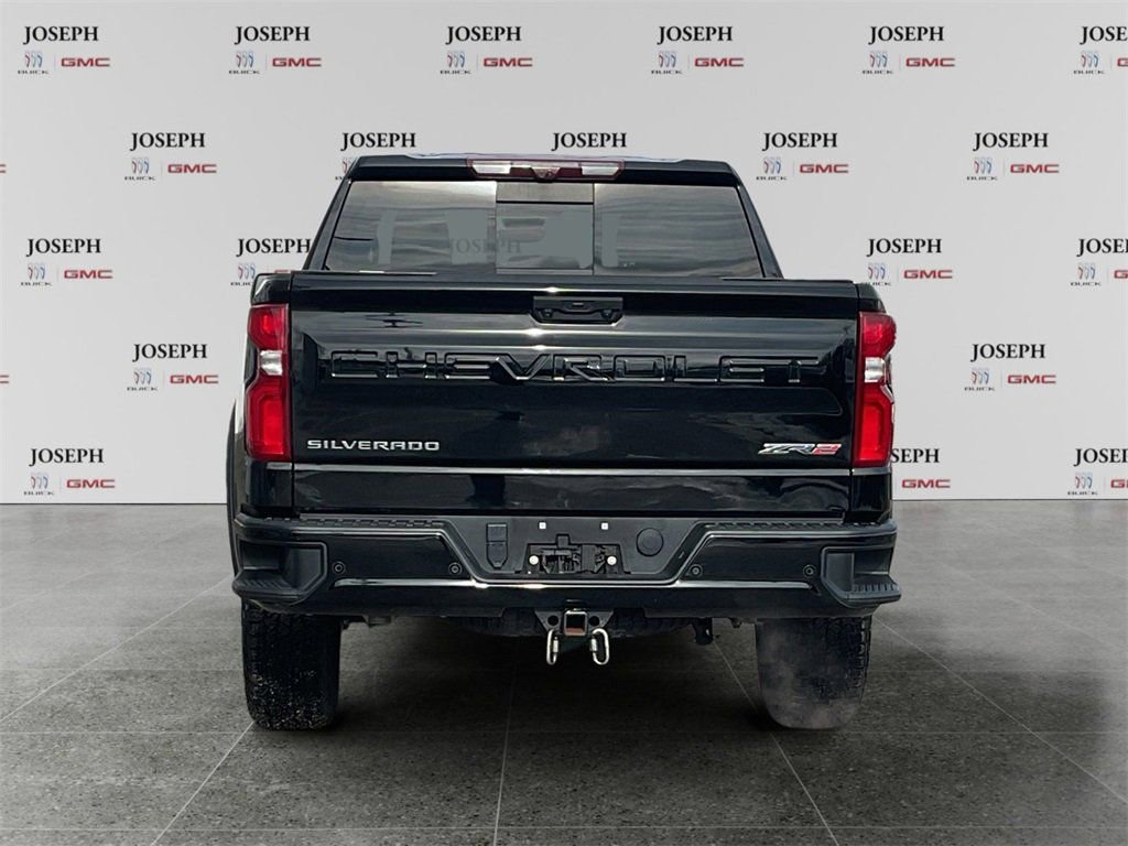 Used 2023 Chevrolet Silverado 1500 ZR2 w/ Technology Package image 6