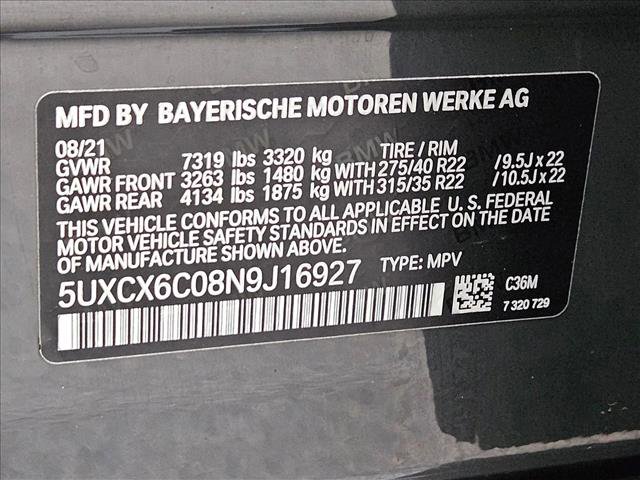 Used 2022 BMW X7 M50i w/ Dynamic Handling Package image 28