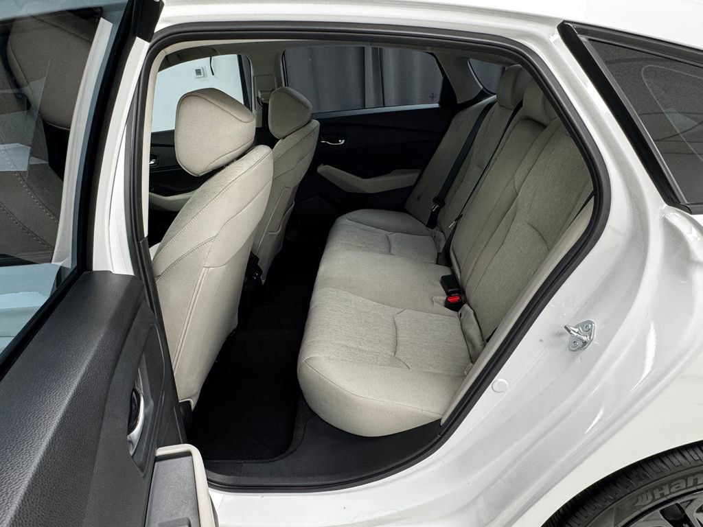 Used 2025 Honda Accord SE image 12