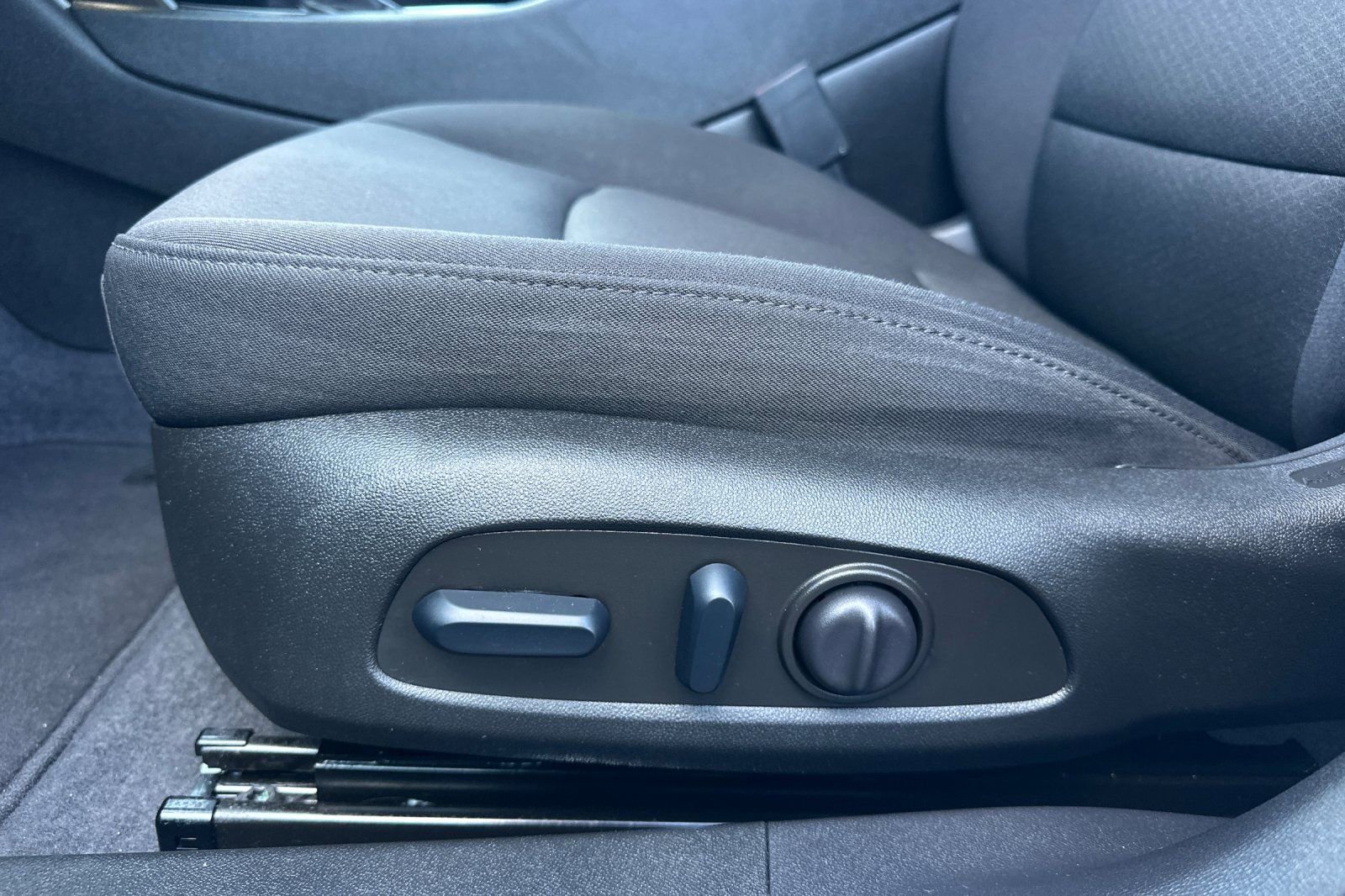 Used 2023 Chevrolet Malibu LT image 13