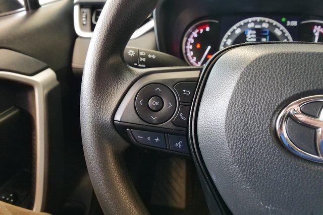 Used 2024 Toyota RAV4 XLE image 23
