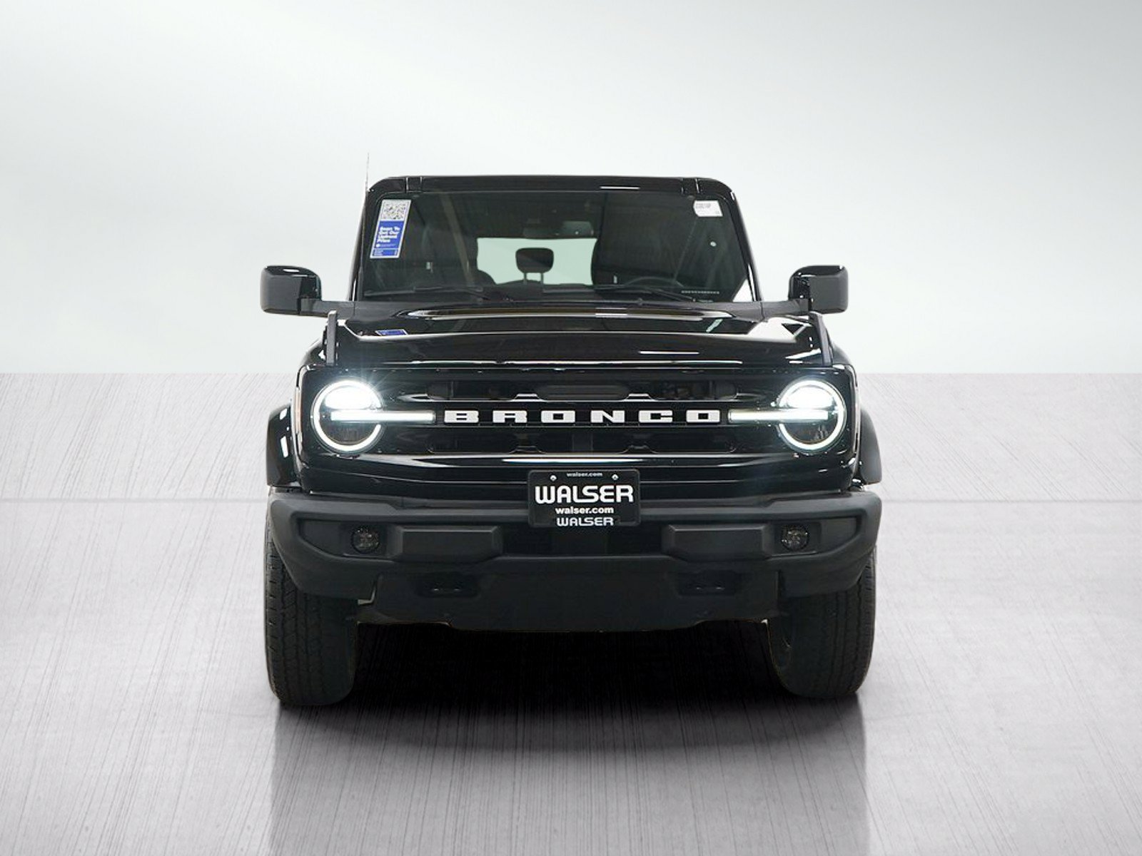 Used 2025 Ford Bronco Outer Banks AWD/4WD image 8