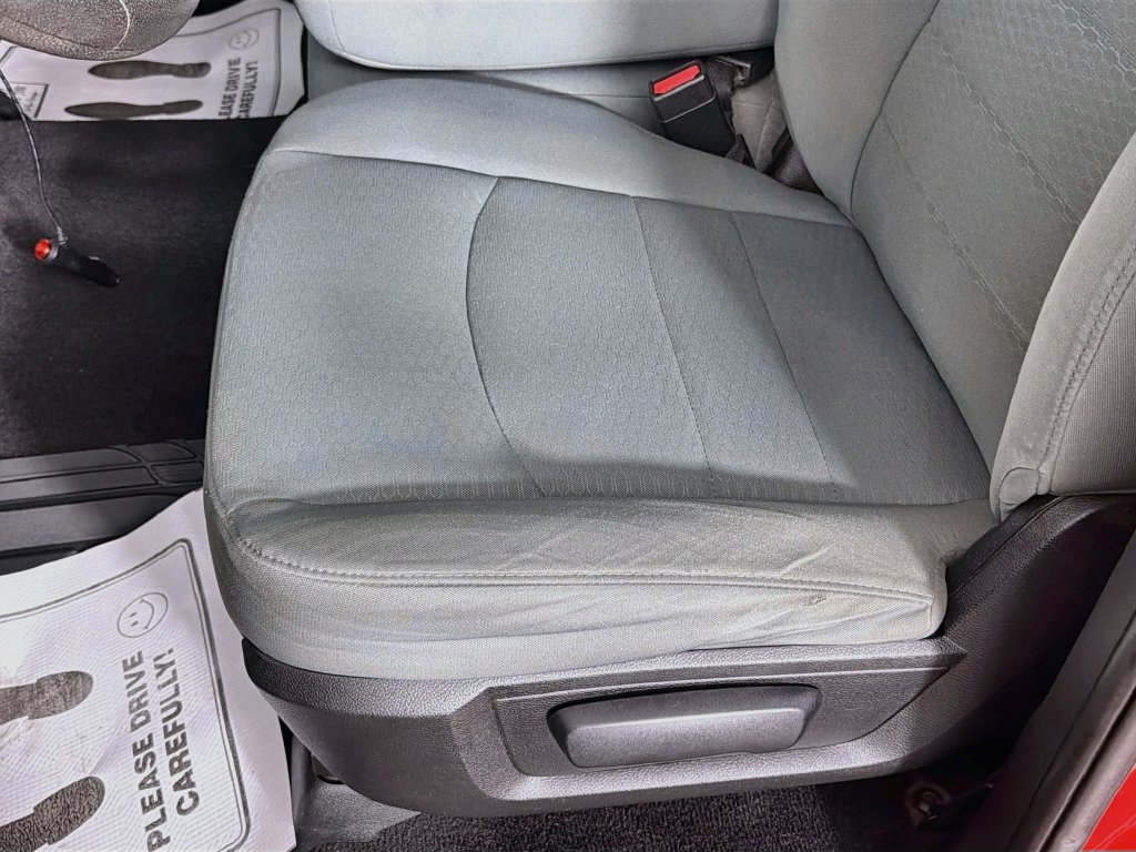 Used 2013 RAM 1500 ST w/ SXT Appearance Group AWD/4WD image 18