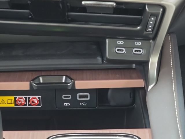 Used 2023 Lexus RX 350 w/ Cold Area Package image 25