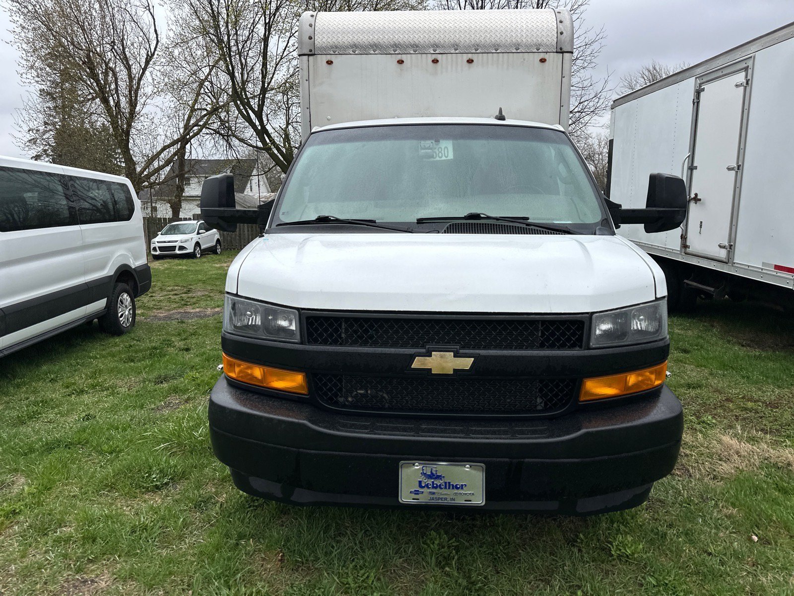 Used 2022 Chevrolet Express 3500 w/ Driver Convenience Package RWD image 2