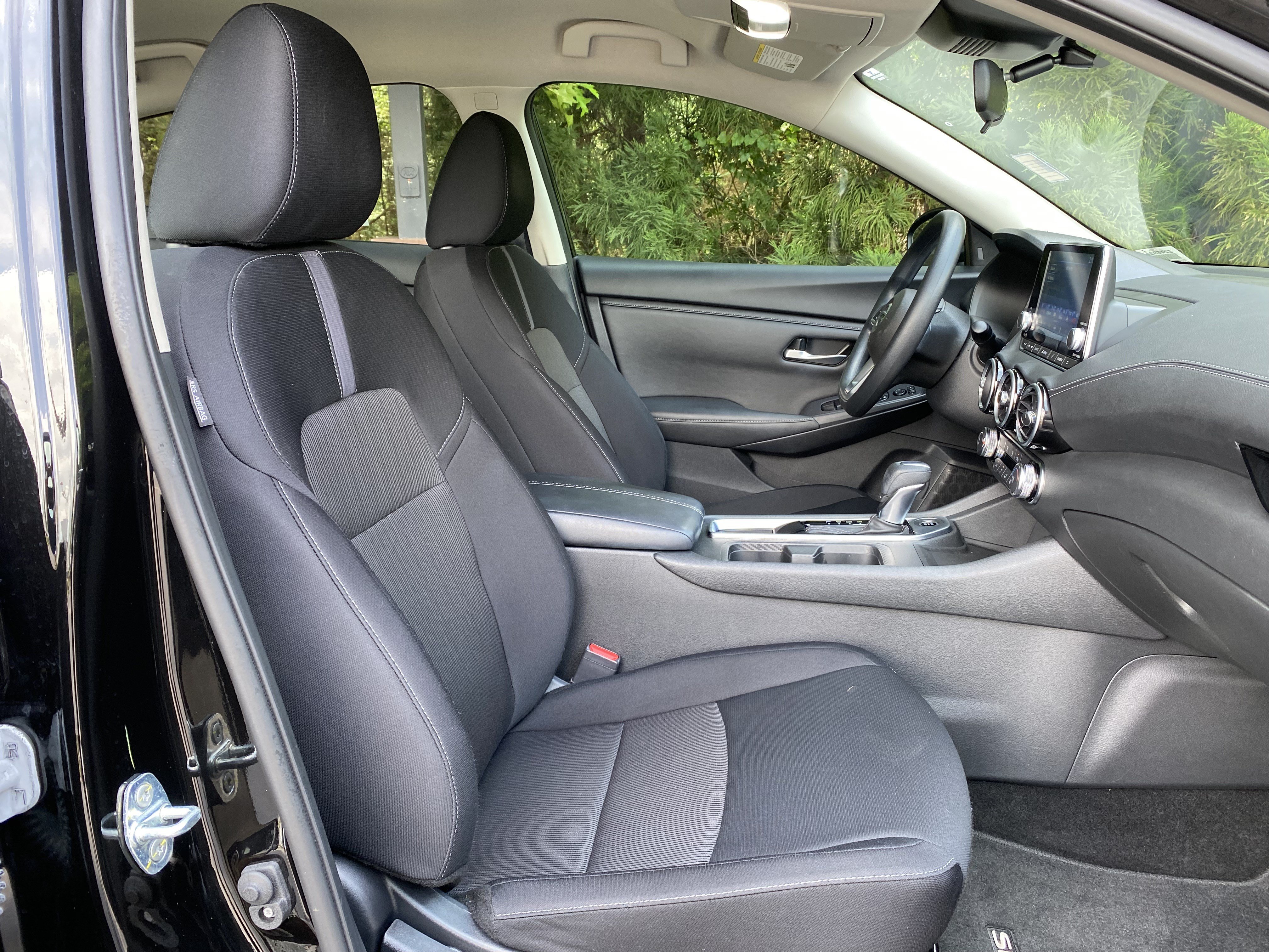 Used 2023 Nissan Sentra SV FWD image 32