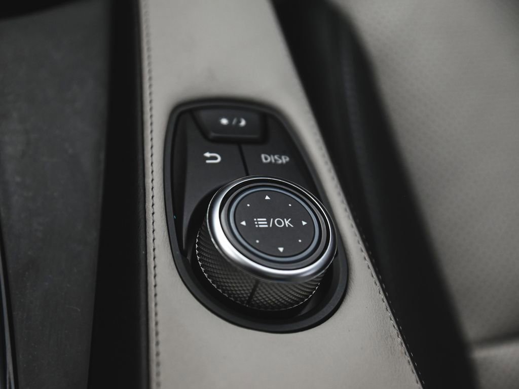 Used 2023 INFINITI QX55 Luxe w/ Cargo Package image 35