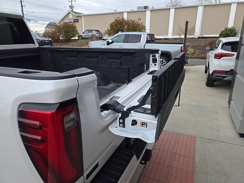 Used 2024 GMC Sierra 2500 Denali w/ Denali Reserve Package image 61