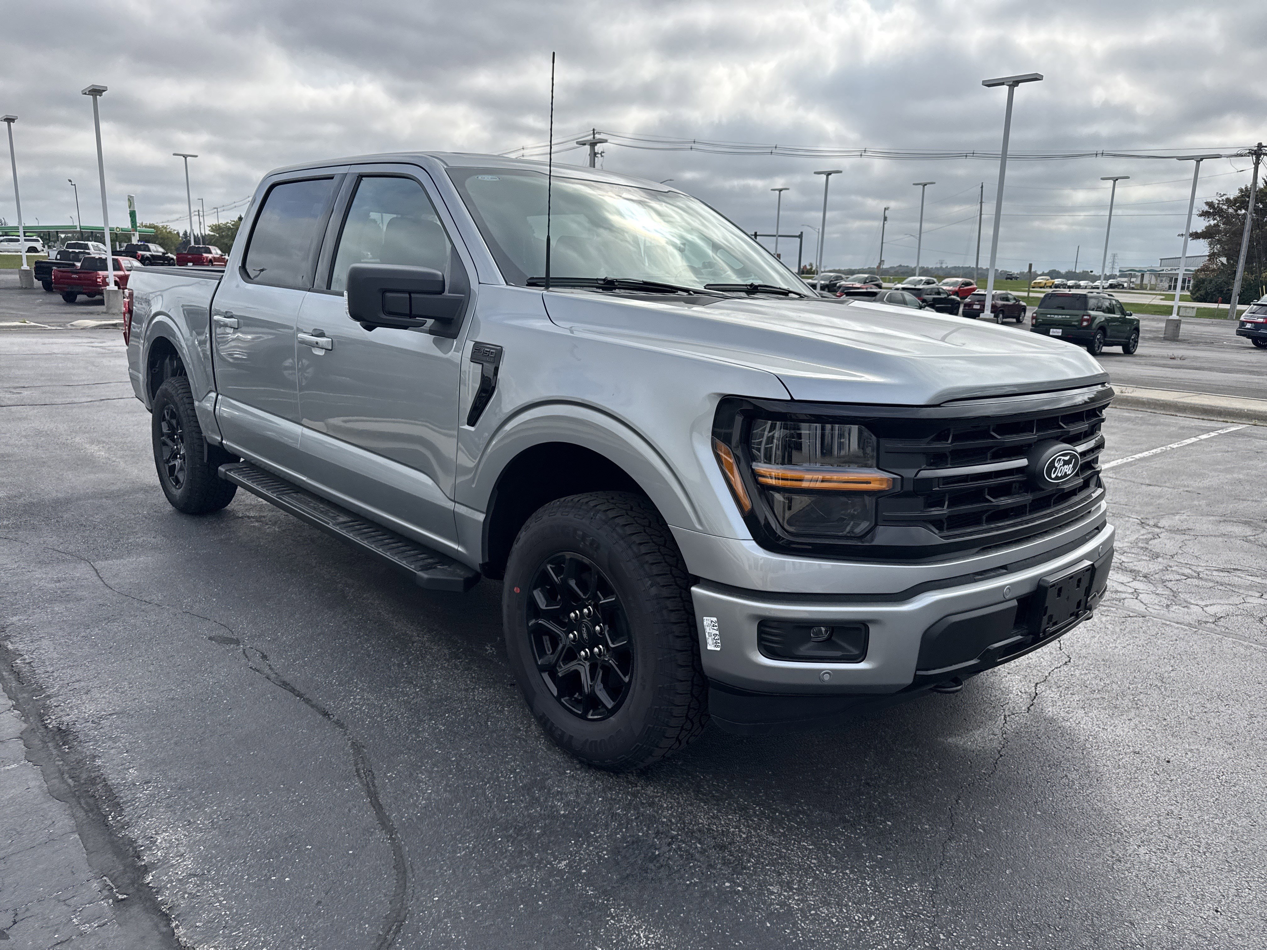 New 2025 Ford F150 XLT image 4