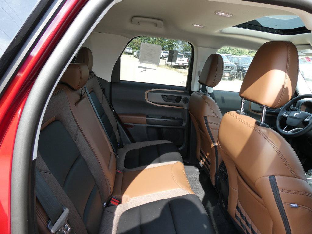 New 2026 Ford Bronco Sport Outer Banks w/ Outer Banks Tech Package+ AWD/4WD image 13