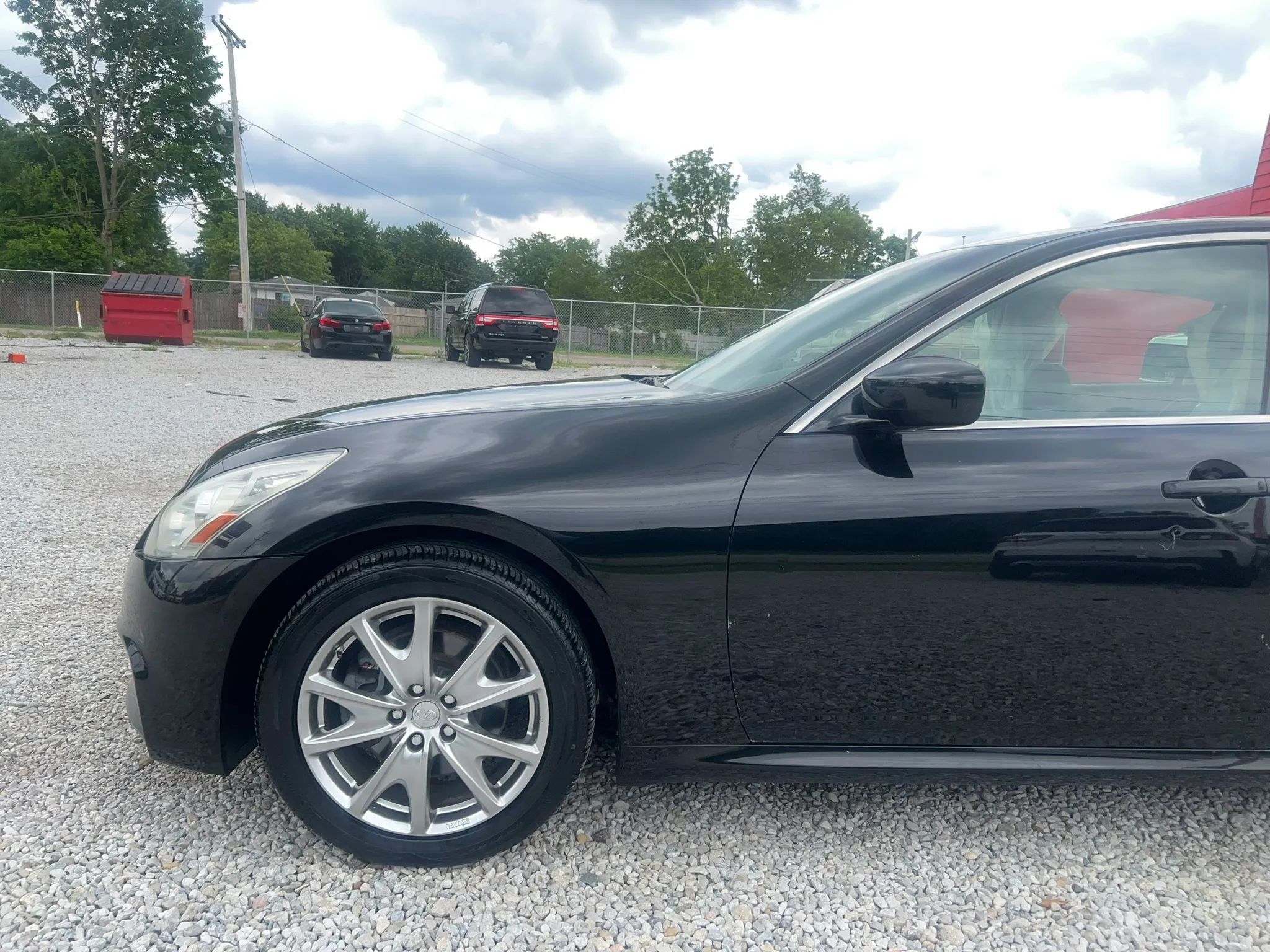 Used 2012 INFINITI G37 x Sedan w/ Premium Pkg AWD/4WD image 5