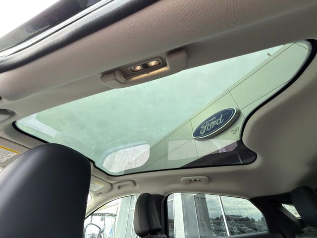 Used 2024 Ford Mustang Mach-E Premium image 16