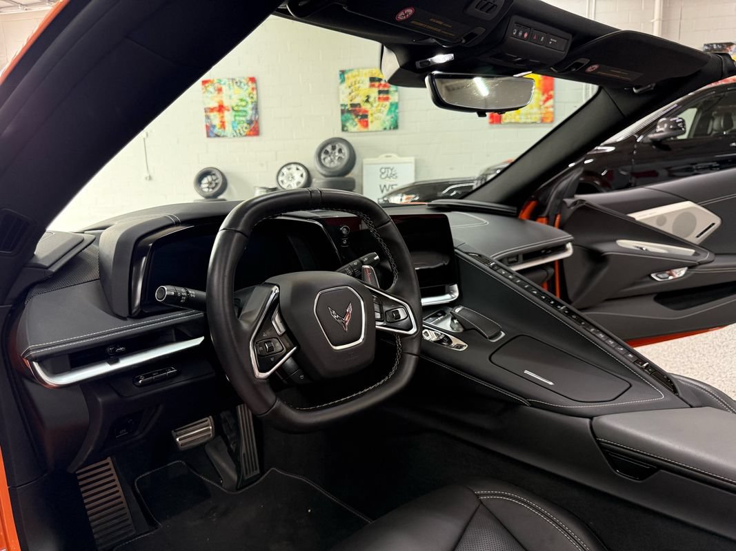 Used 2022 Chevrolet Corvette Stingray Preferred Conv w/ Z51 Performance Package RWD image 13