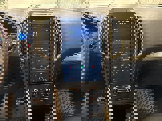 Used 2022 Ford Edge SEL AWD/4WD image 19