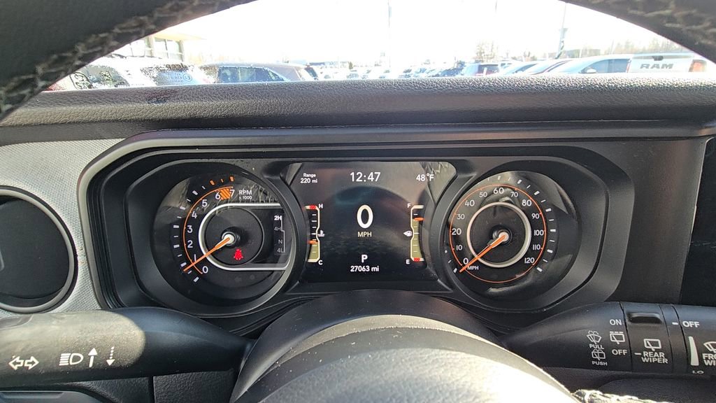 Certified 2025 Jeep Wrangler Willys image 20