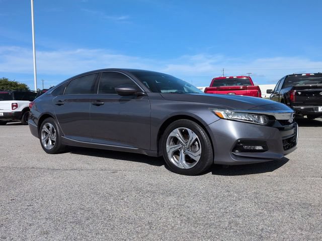 Used 2018 Honda Accord EX image 2