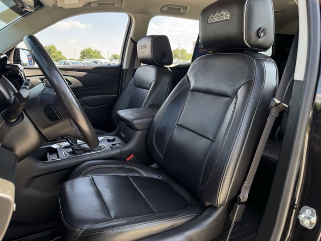 Used 2020 Chevrolet Traverse LT w/ LT Premium Package FWD image 28