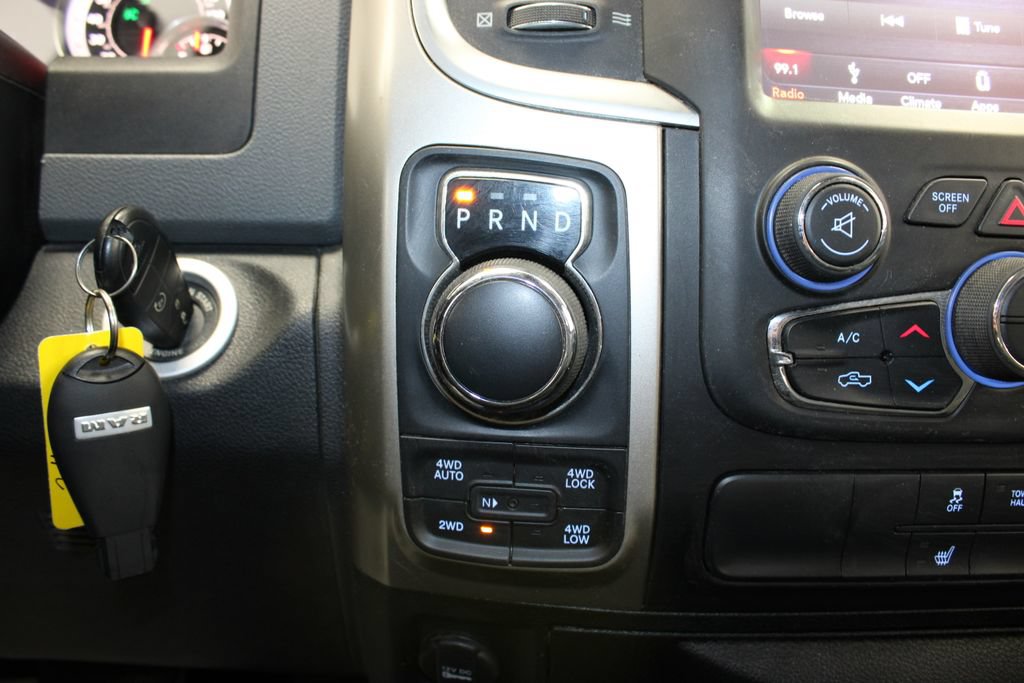 Used 2019 RAM 1500 Big Horn AWD/4WD image 11