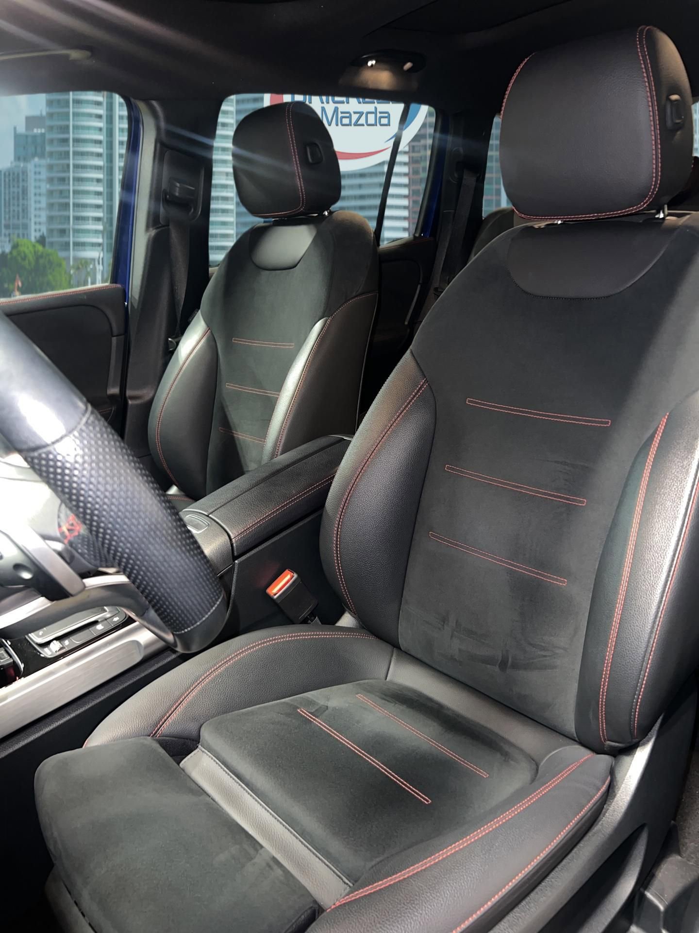 Used 2023 Mercedes-Benz GLB 250 image 11