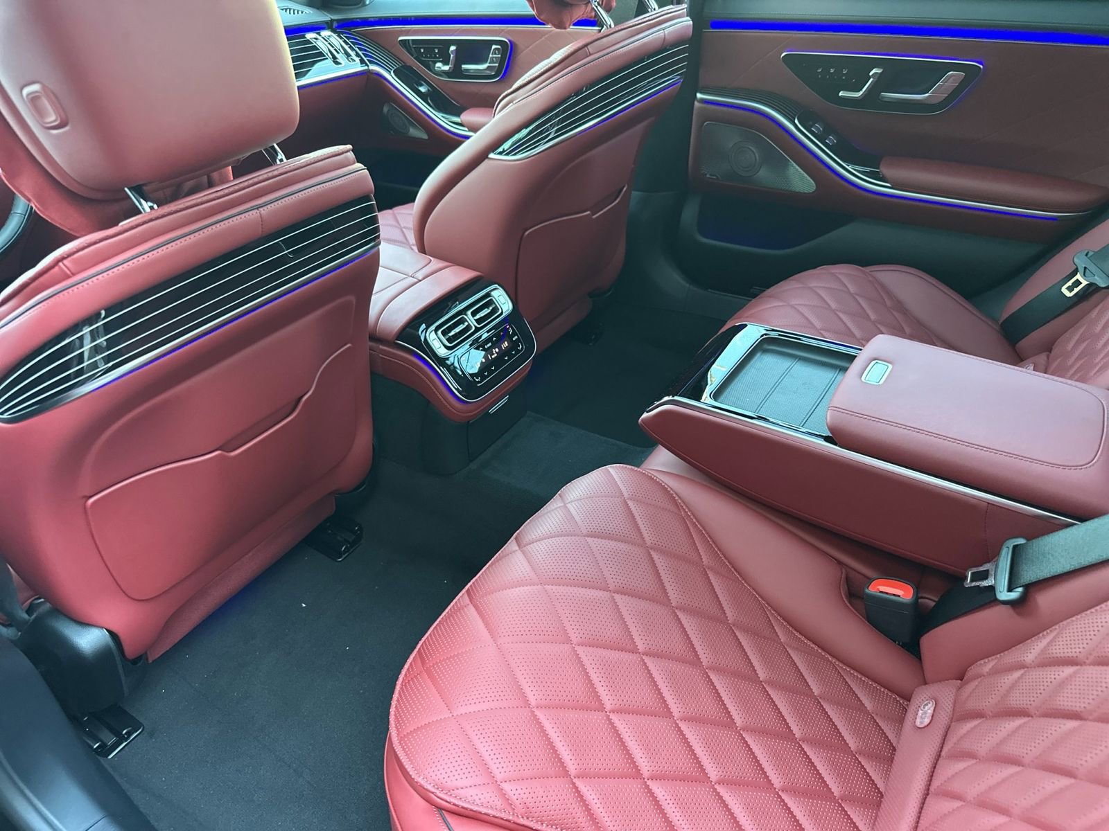 New 2026 Mercedes-Benz S 580 4MATIC Sedan image 12