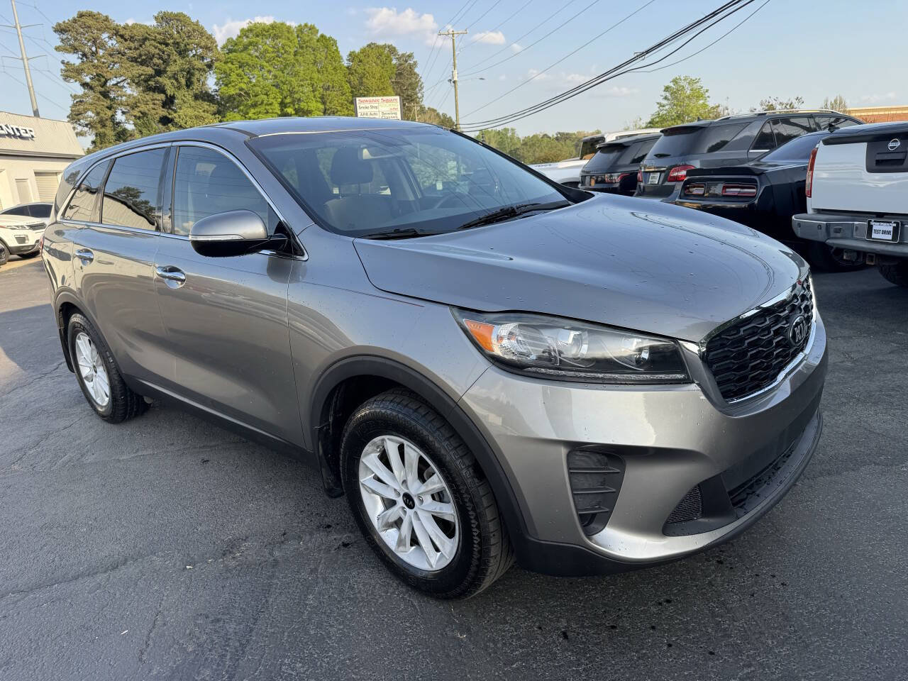 Used 2019 Kia Sorento L FWD image 3