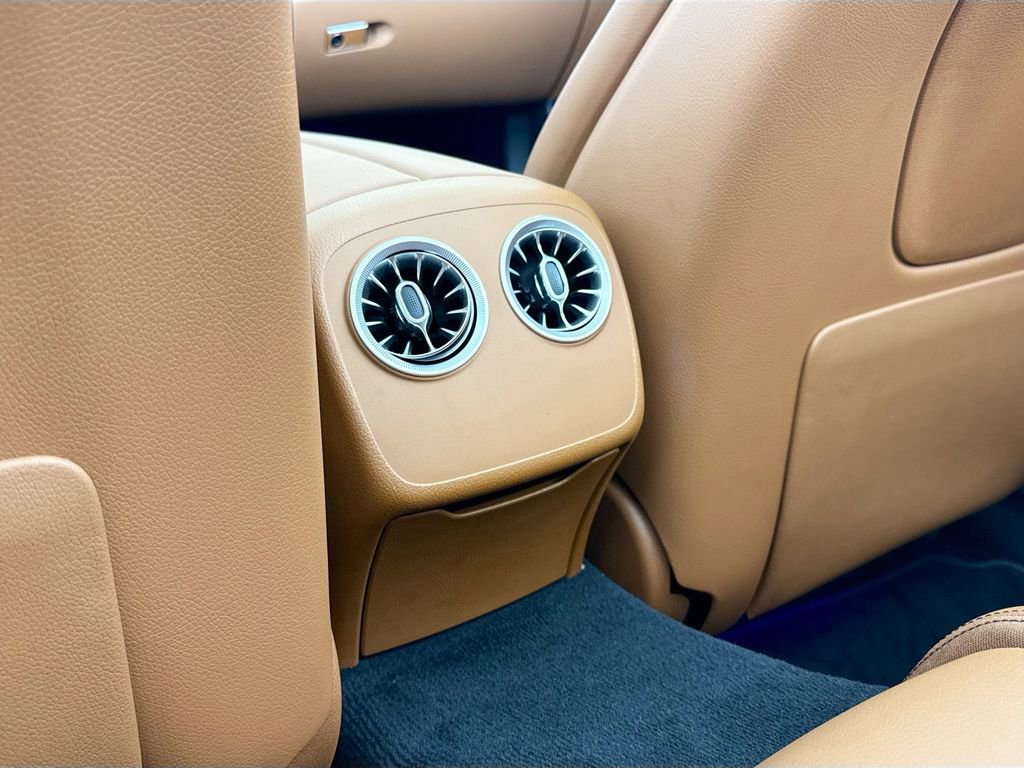 Used 2023 Mercedes-Benz E 450 Cabriolet image 17