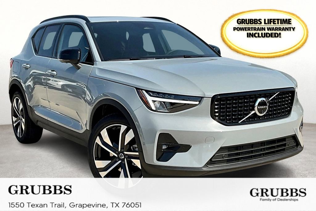 New 2026 Volvo XC40 B4 Plus w/ Protection Package Premier image 1