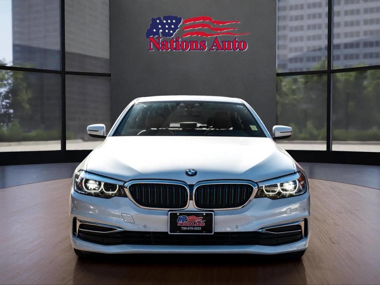 Used 2019 BMW 530e xDrive w/ Convenience Package image 10