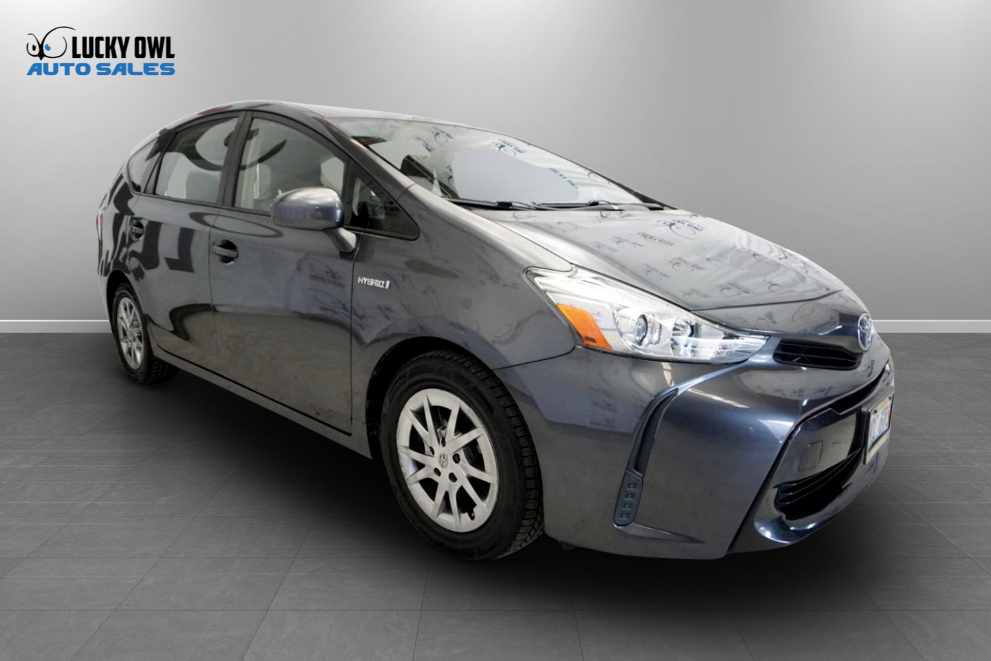 Used 2017 Toyota Prius V Two FWD image 25