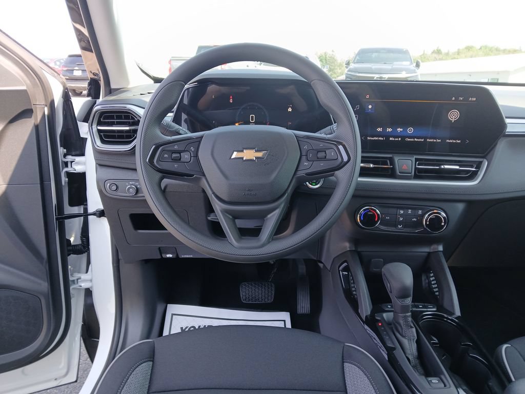 New 2026 Chevrolet TrailBlazer LS w/ LS Convenience Package AWD/4WD image 14