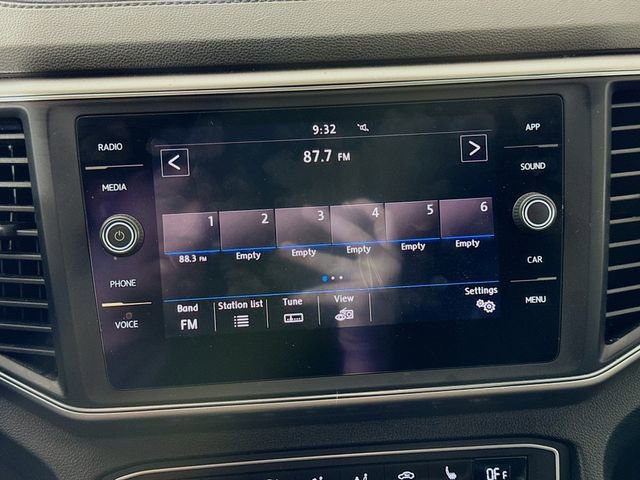 Used 2018 Volkswagen Atlas SE AWD/4WD image 14