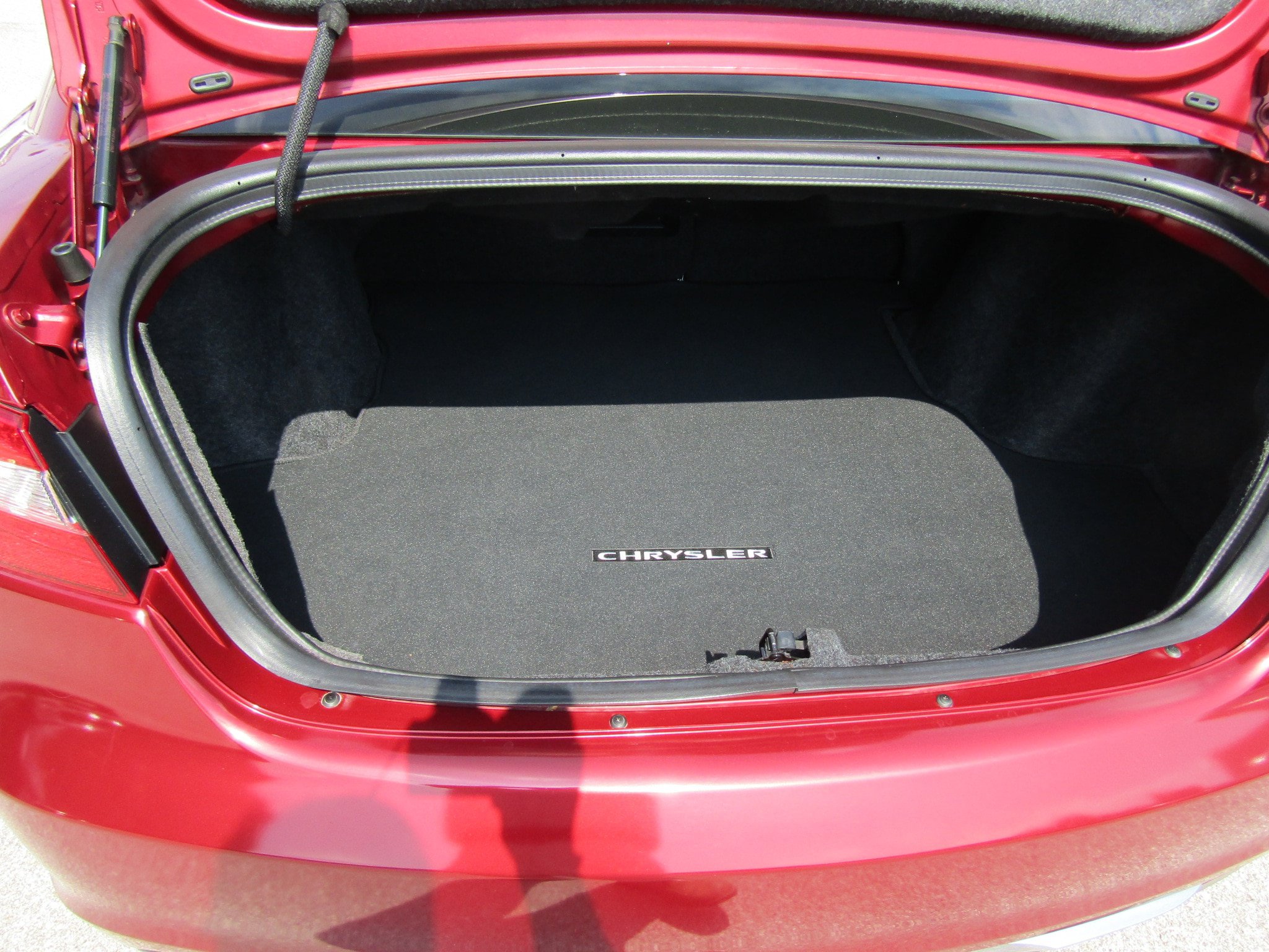 Used 2013 Chrysler 200 Touring FWD image 15