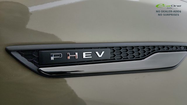 Used 2025 MAZDA CX-70 Plug-In Hybrid w/ Premium Plus AWD/4WD image 35