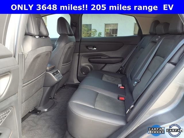 Used 2023 Nissan Ariya AWD image 17